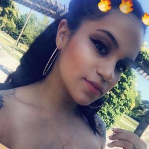 Meet your Posher, Kassiee